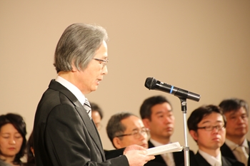 201904083_R.jpg