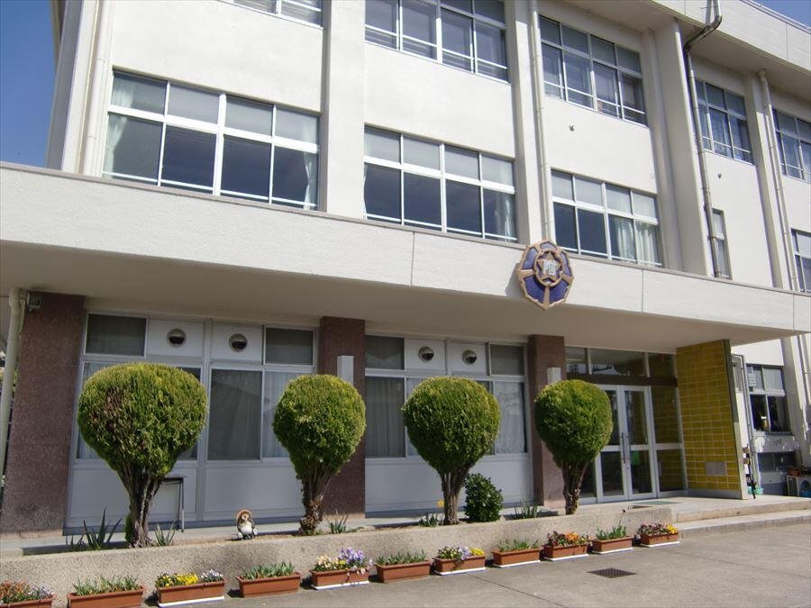 附属桃山小学校